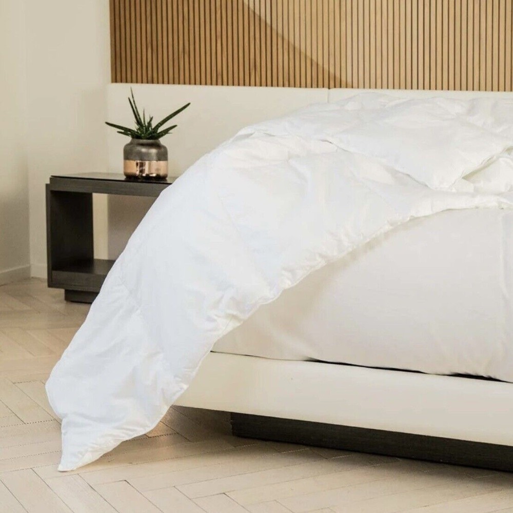 FluffCo Down Blended King Sized Duvet All All Season White‎ MSRP $500